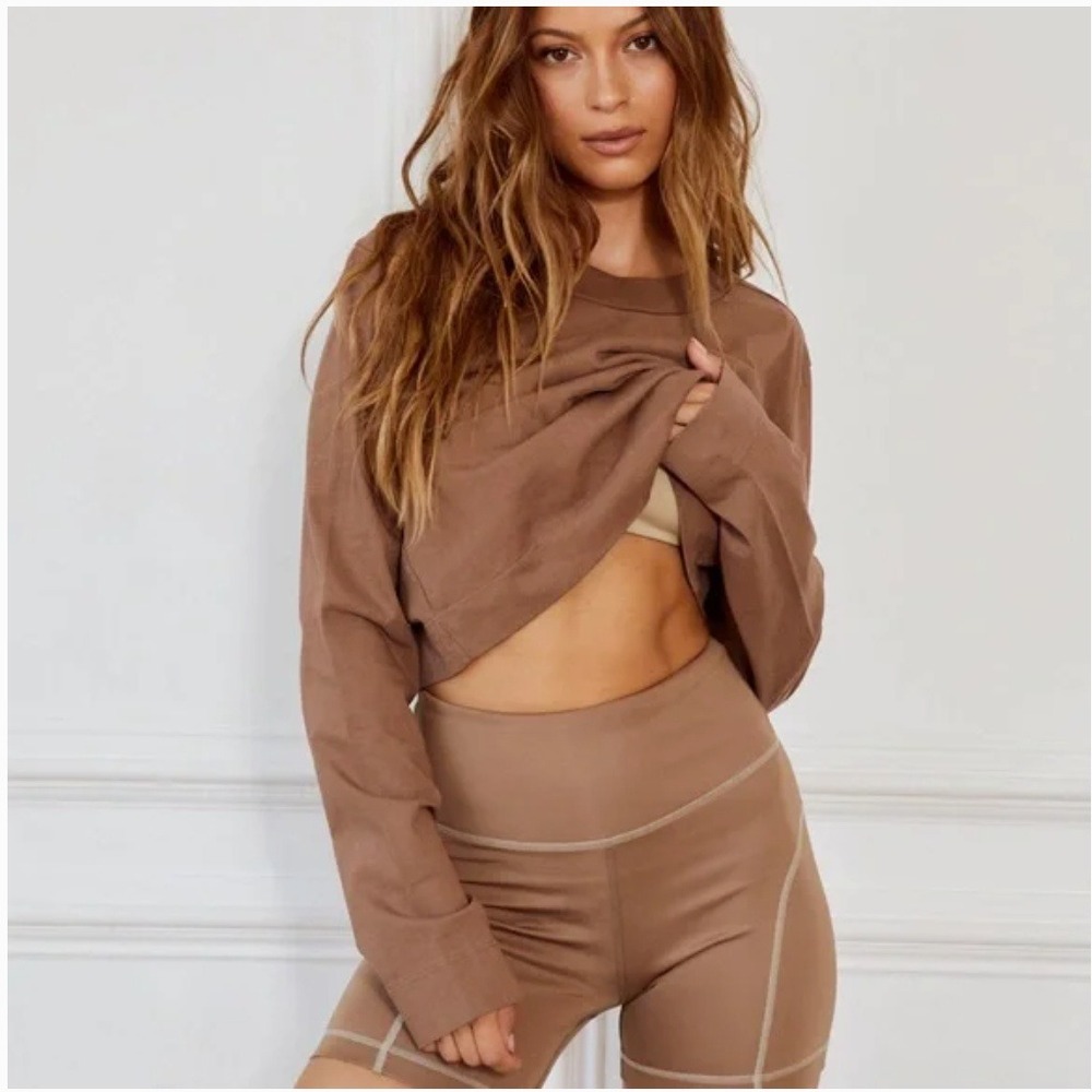 TAN + LINES By Sivan Ayla Cropped‎ Long Sleeve Hollywood Tee Size Medium